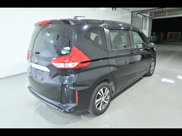 HONDA FREED 2021