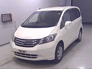 HONDA FREED 2011
