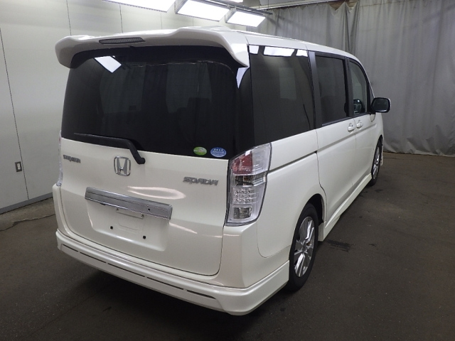 HONDA STEP WAGON 2010