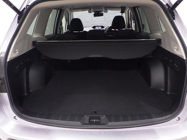 SUBARU FORESTER 2018