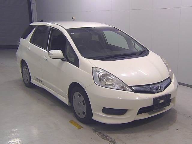 HONDA FIT SHUTTLE 2011