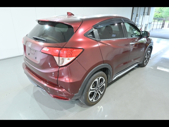 HONDA VEZEL 2014
