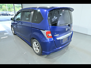 HONDA FREED 2015