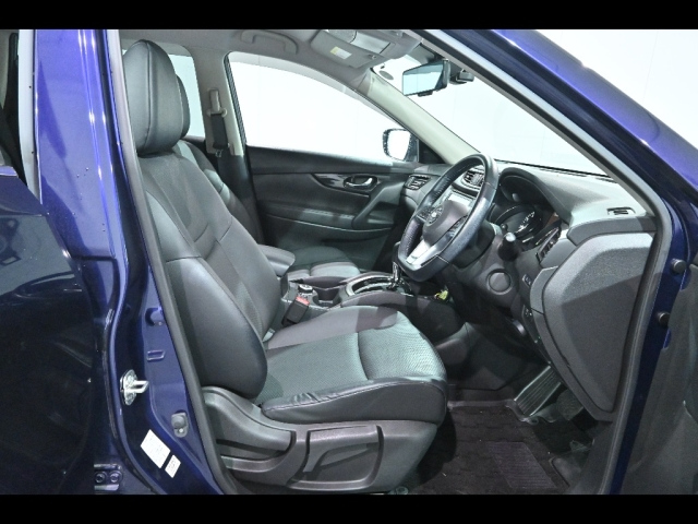 NISSAN X-TRAIL 2020