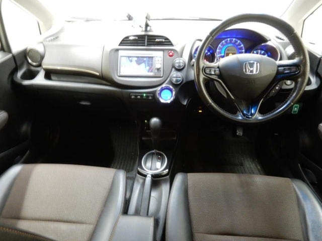 HONDA FIT SHUTTLE 2012