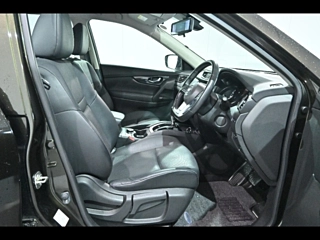 NISSAN X-TRAIL 2018