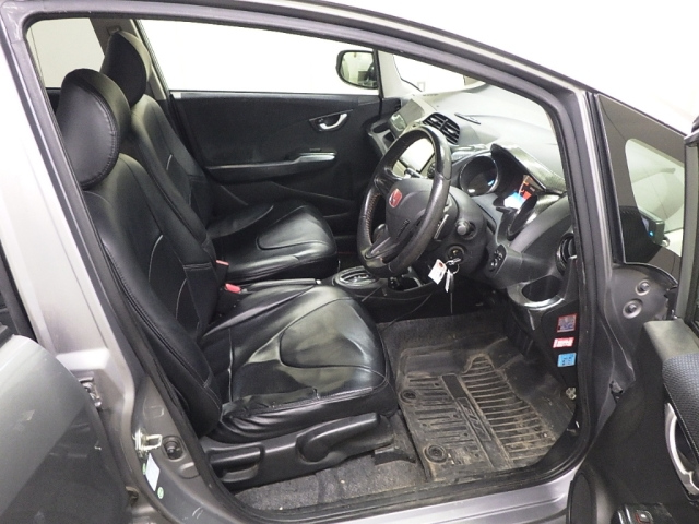 HONDA FIT 2012