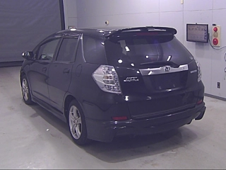 HONDA FIT SHUTTLE 2011
