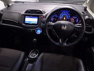 HONDA FIT SHUTTLE 2011