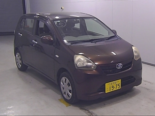 DAIHATSU MIRA E S 2013