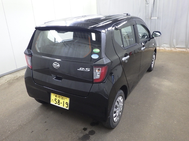 DAIHATSU MIRA E S 2017