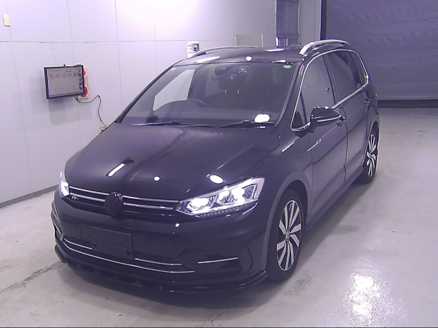 VOLKSWAGEN GOLF TOURAN 2018