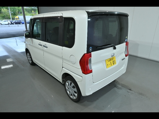 DAIHATSU TANTO 2016