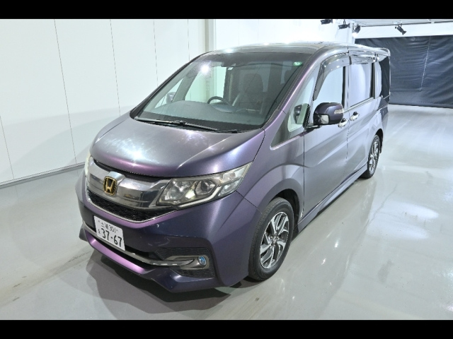 HONDA STEP WAGON 2015