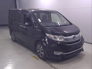HONDA STEP WAGON 2016