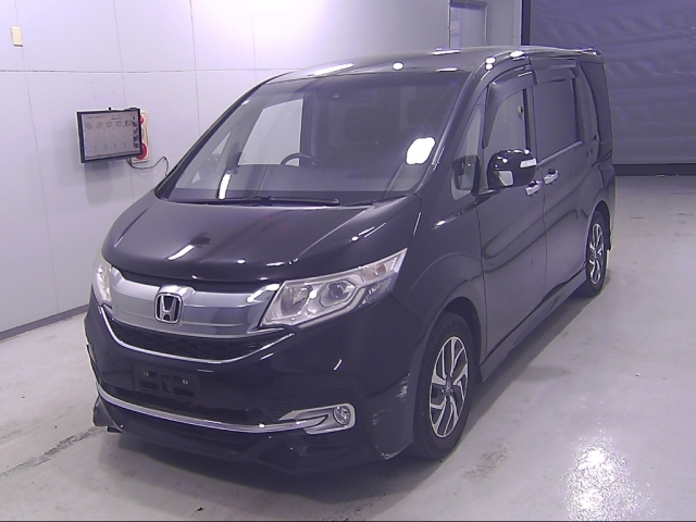 HONDA STEP WAGON 2016