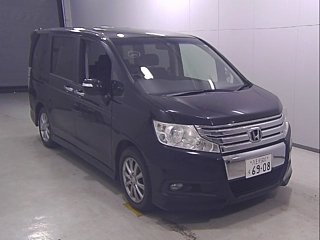 HONDA STEP WAGON 2011