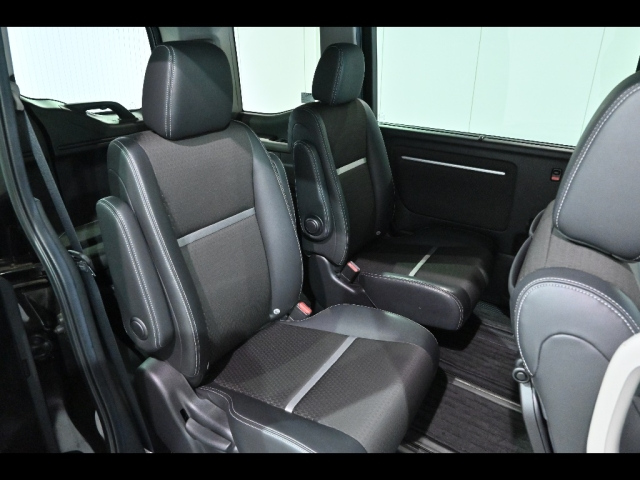 HONDA STEP WAGON 2020
