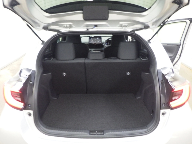 TOYOTA YARIS 2020