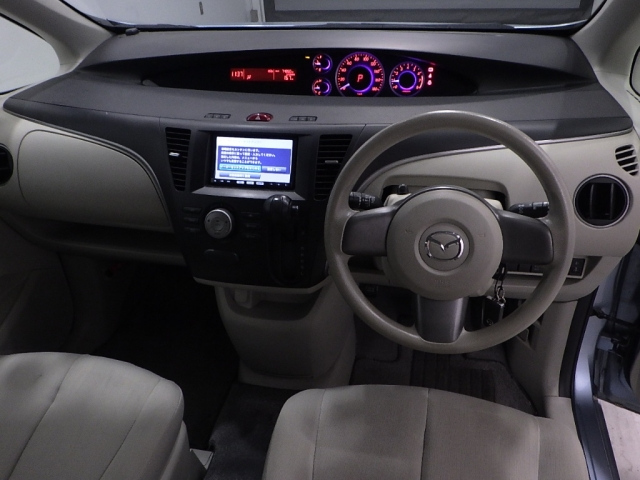 MAZDA BIANTE 2012