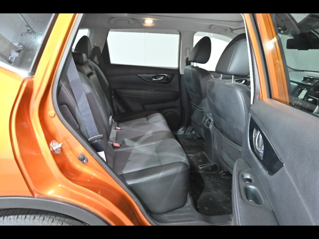 NISSAN X-TRAIL 2017