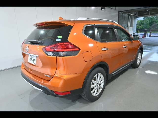 NISSAN X-TRAIL 2017