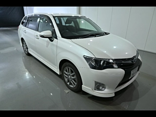 TOYOTA COROLLA FIELDER 2013
