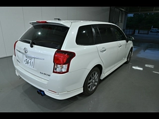 TOYOTA COROLLA FIELDER 2013