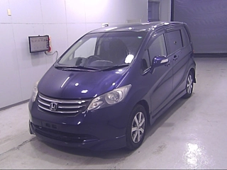 HONDA FREED 2010