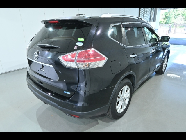 NISSAN X-TRAIL 2016