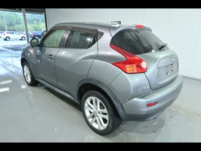 NISSAN JUKE 2012