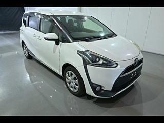 TOYOTA SIENTA 2016