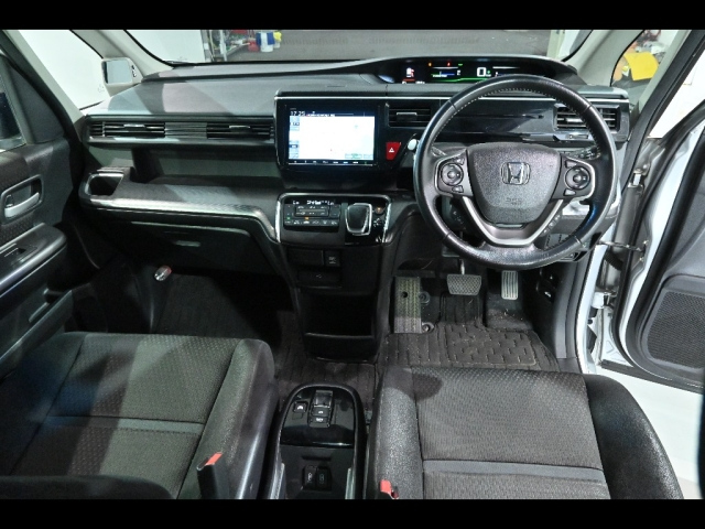 HONDA STEP WAGON 2019