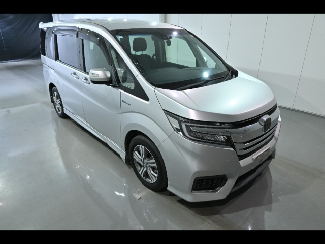 HONDA STEP WAGON 2019