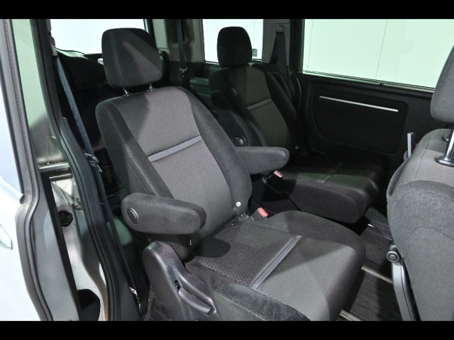 HONDA STEP WAGON 2019