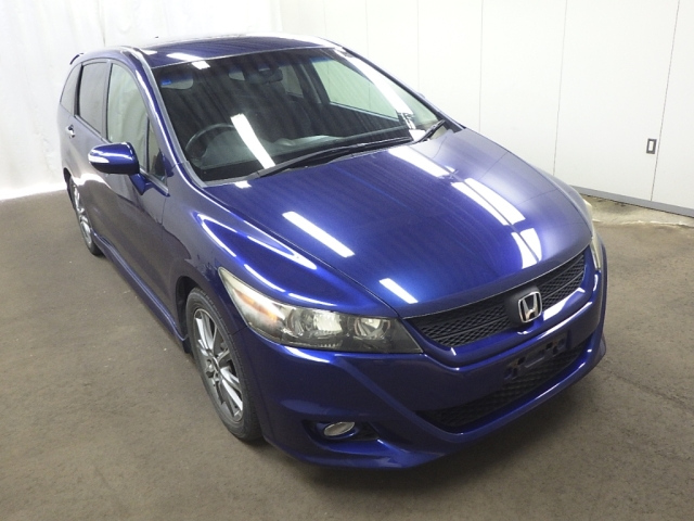 HONDA STREAM 2010