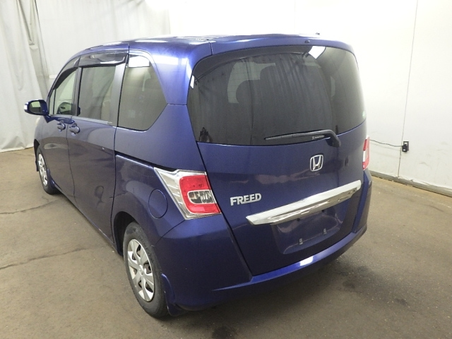 HONDA FREED 2014