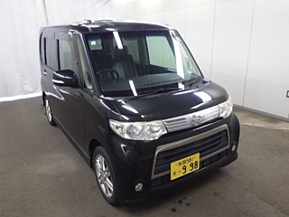 DAIHATSU TANTO 2013