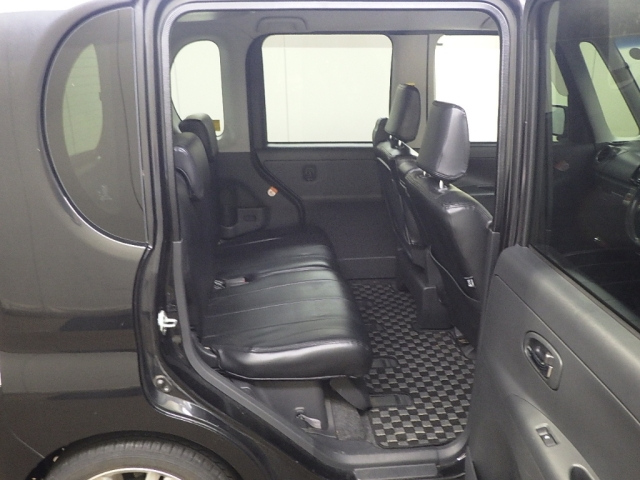 DAIHATSU TANTO 2013