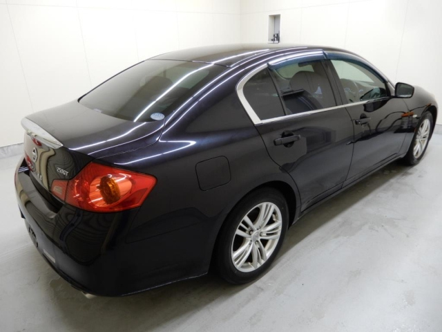 NISSAN SKYLINE 2012