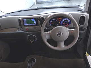 NISSAN CUBE 2010
