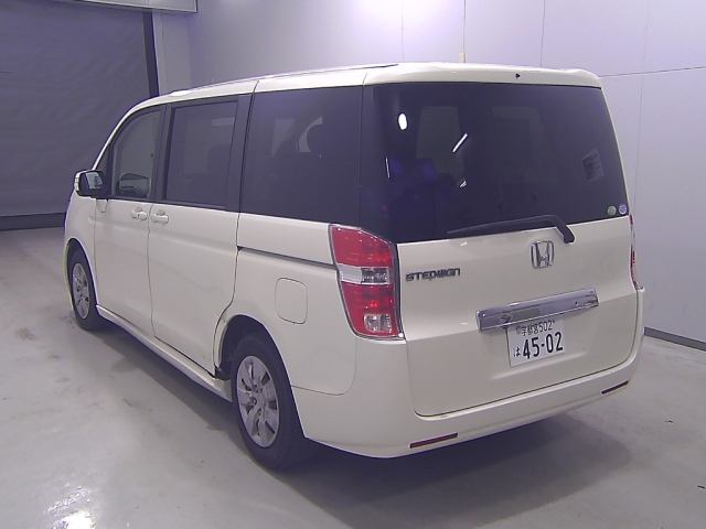 HONDA STEP WAGON 2010