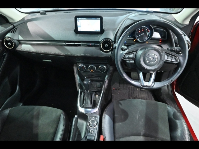 MAZDA DEMIO 2017
