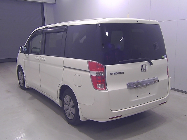 HONDA STEP WAGON 2010