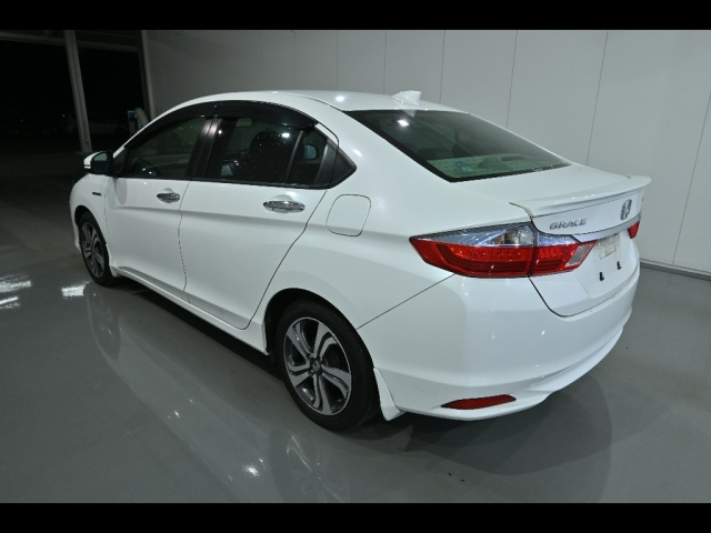 HONDA GRACE 2015