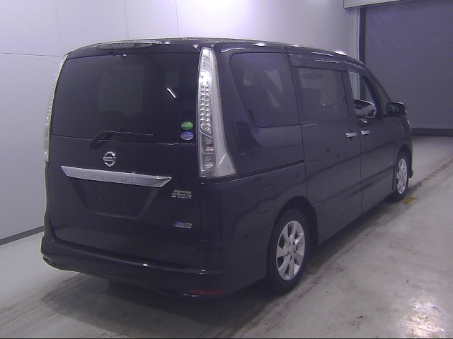 NISSAN SERENA 2013