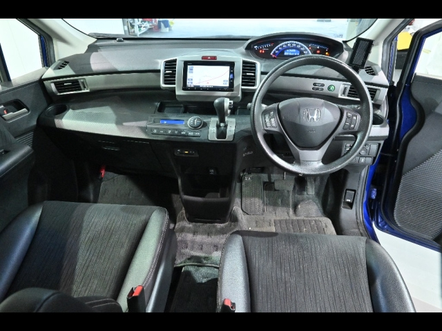 HONDA FREED 2016