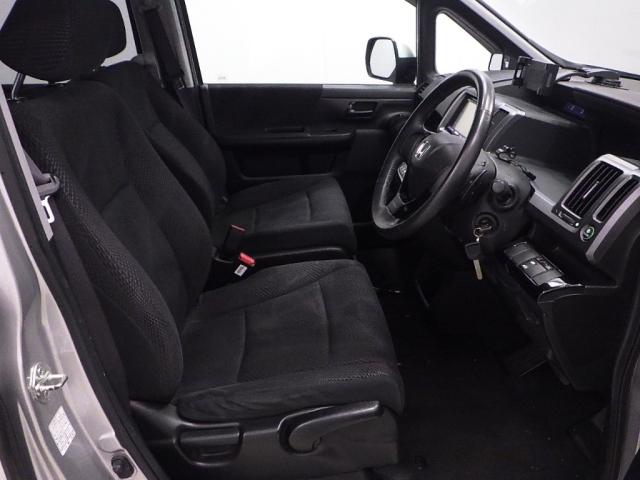 HONDA STEP WAGON 2010