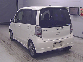 HONDA LIFE 2010