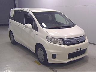 HONDA FREED 2012